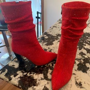 Red Boots with red studs 7.5 only worn for 3 hours for Halloween.